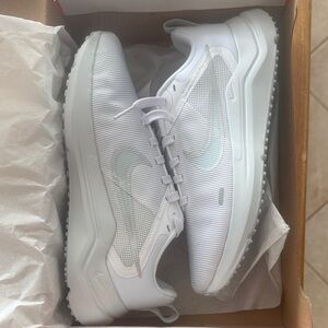 NWT Nike Downshifter 12 Shoes